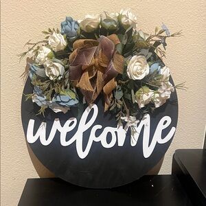 Floral Welcome Sign with Brown and Blue Accents
